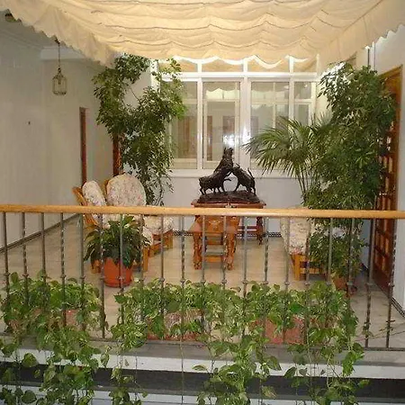 Casual Don Juan Tenorio Otel